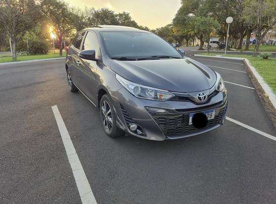 TOYOTA YARIS 1.5 16V FLEX XLS CONNECT MULTIDRIVE TOYOTA YARIS 1.5 16V FLEX XLS CONNECT MULTIDRIVE